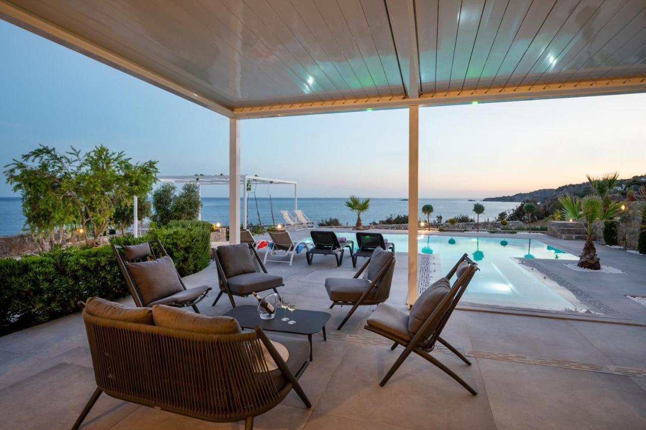 Achlia Beach Villa Eksteriør billede