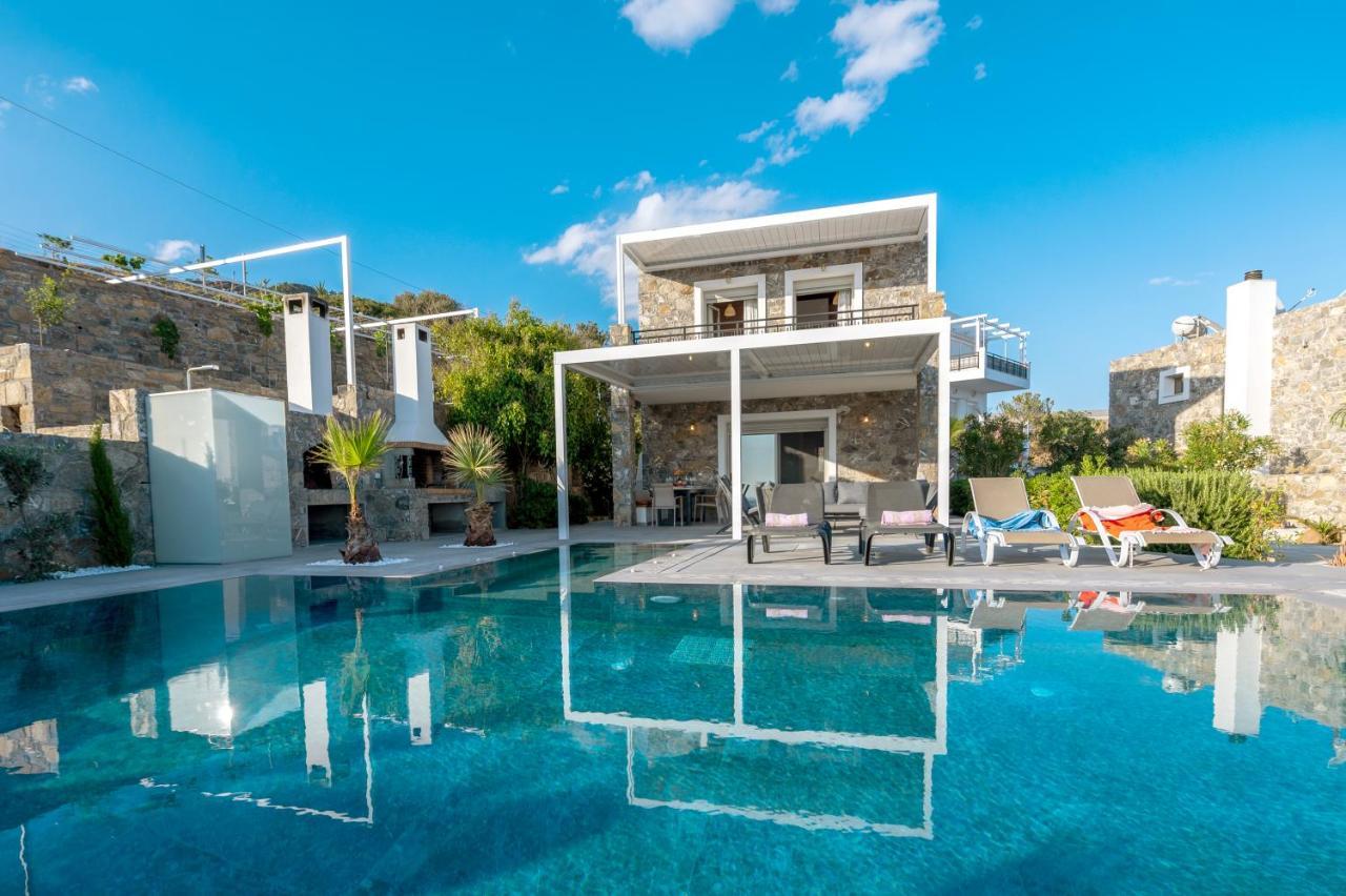 Achlia Beach Villa Eksteriør billede